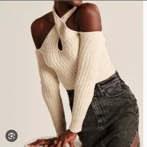 Abercrombie &Fitch Cream Cable Knit Off-Shoulder Sweater Size S #538
